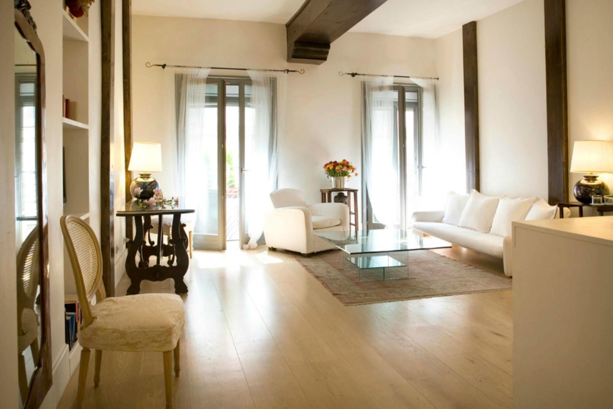 Milano Suites Екстериор снимка